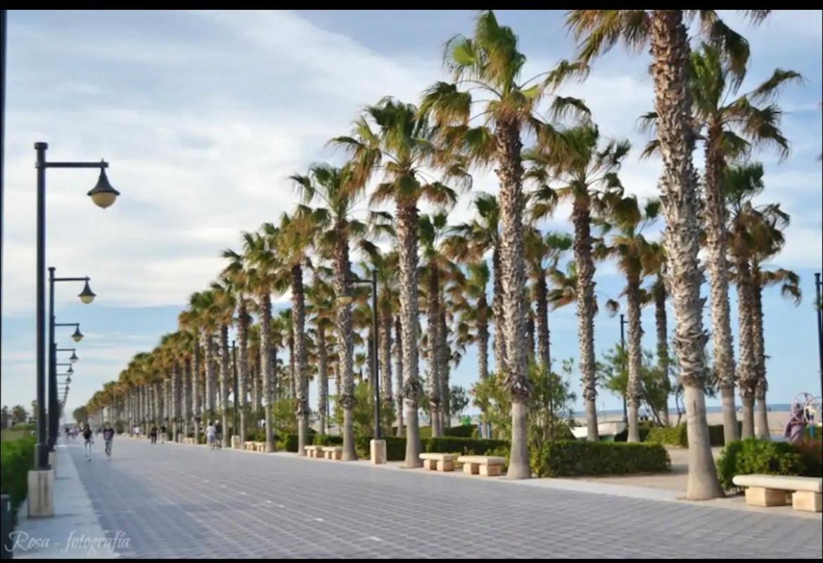 Appartamento La Casita Azul De La Playa Valenza Esterno foto